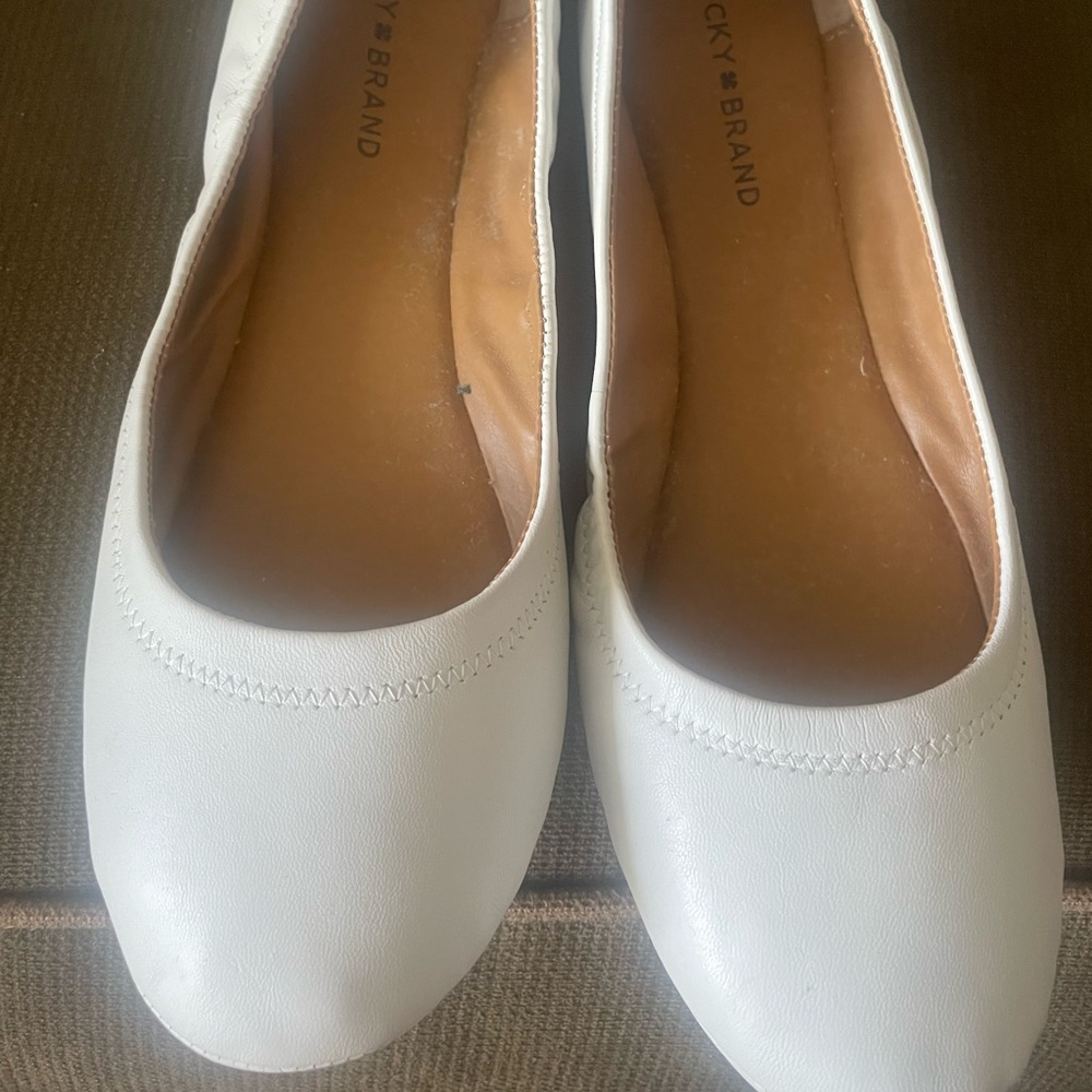White Lucky Brand Flats